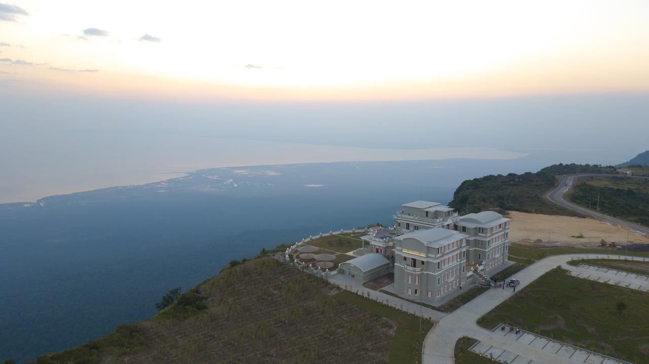 Le Bokor Palace Kâmpôt Zewnętrze zdjęcie